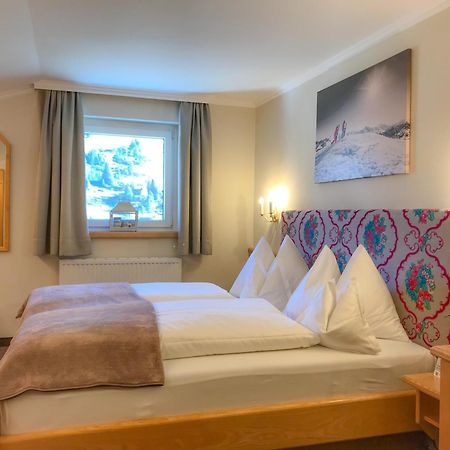 Andi'S Skihotel オーバータウエルン エクステリア 写真