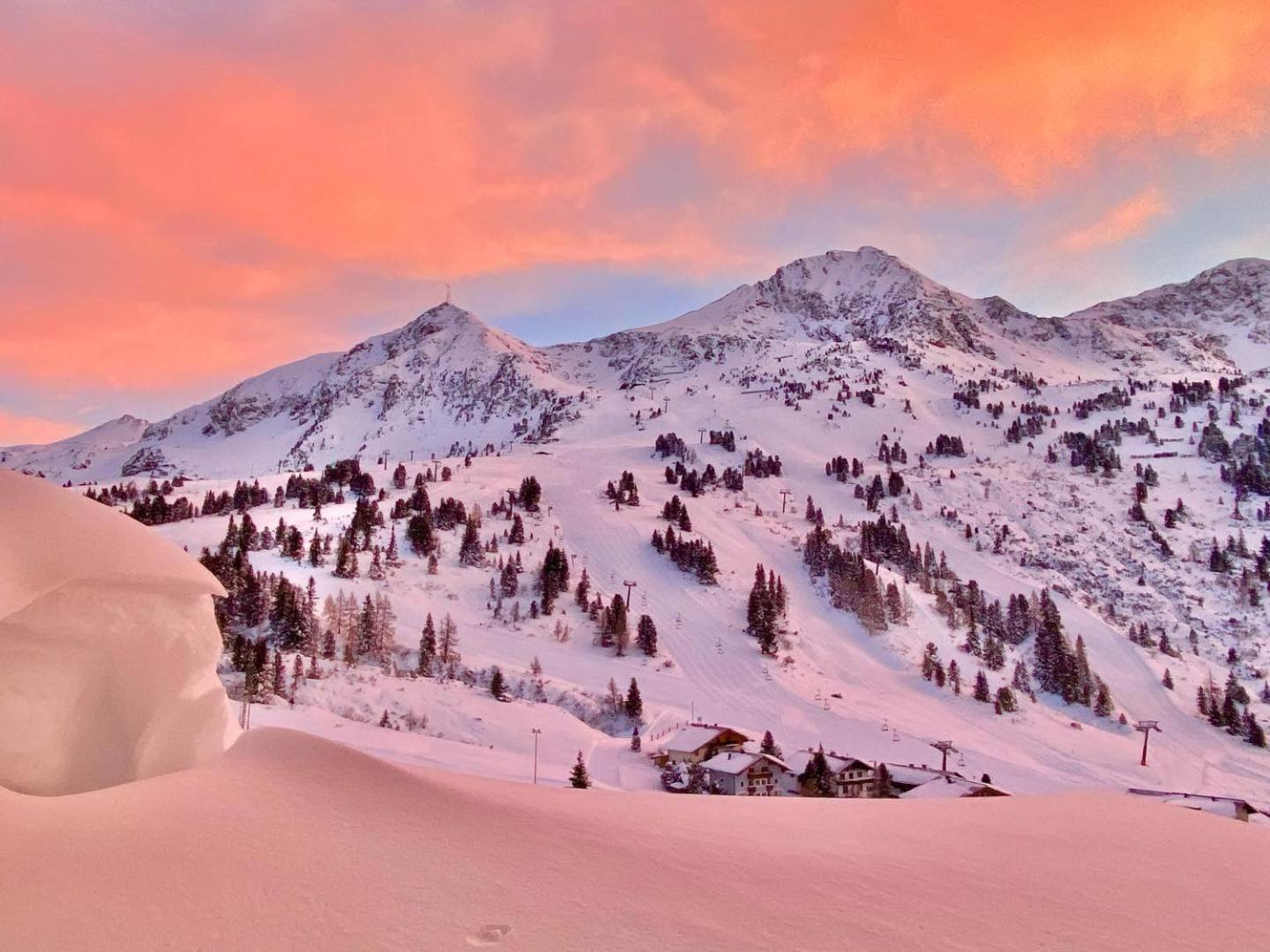 Andi'S Skihotel オーバータウエルン エクステリア 写真