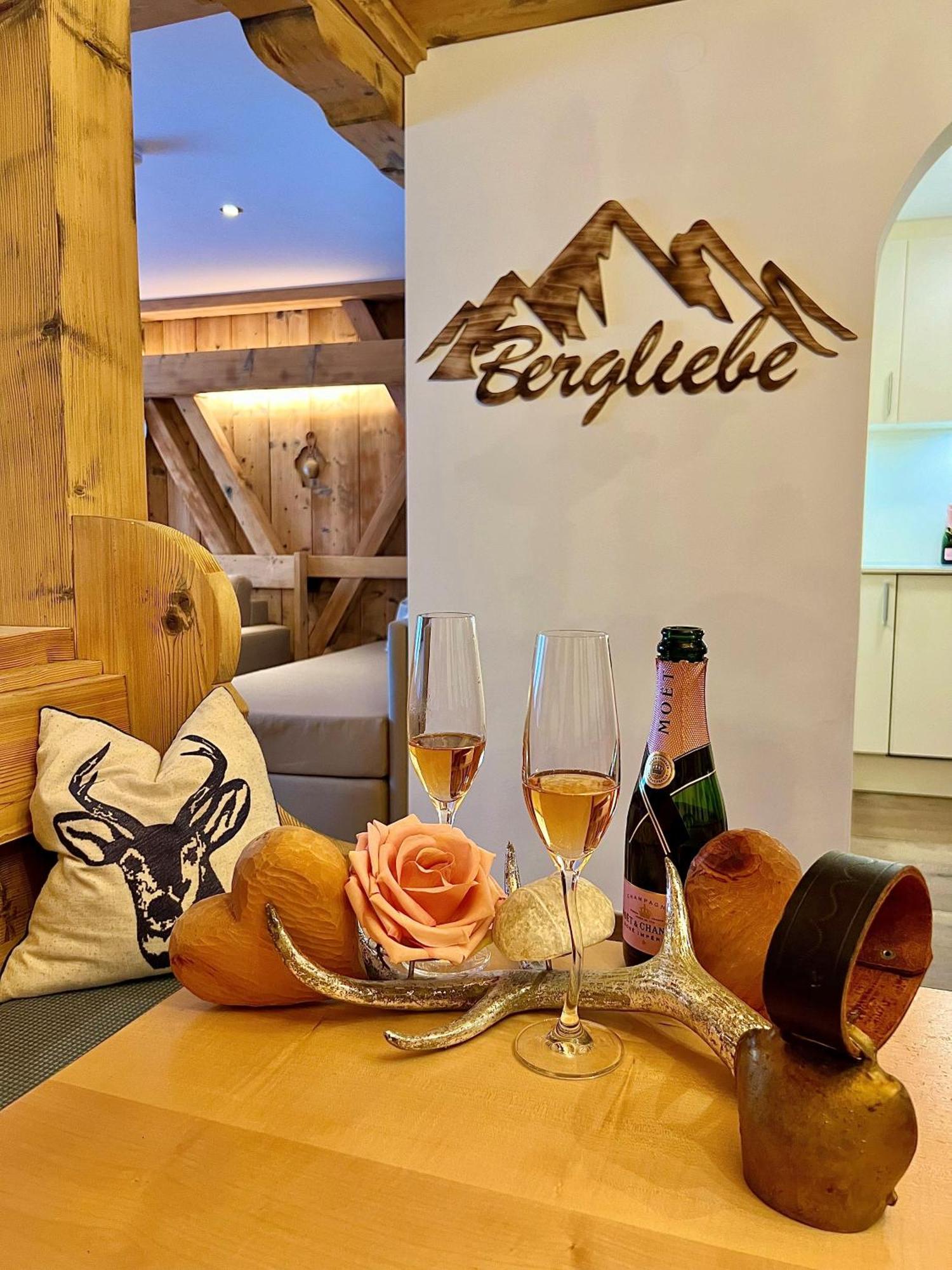 Andi'S Skihotel オーバータウエルン エクステリア 写真