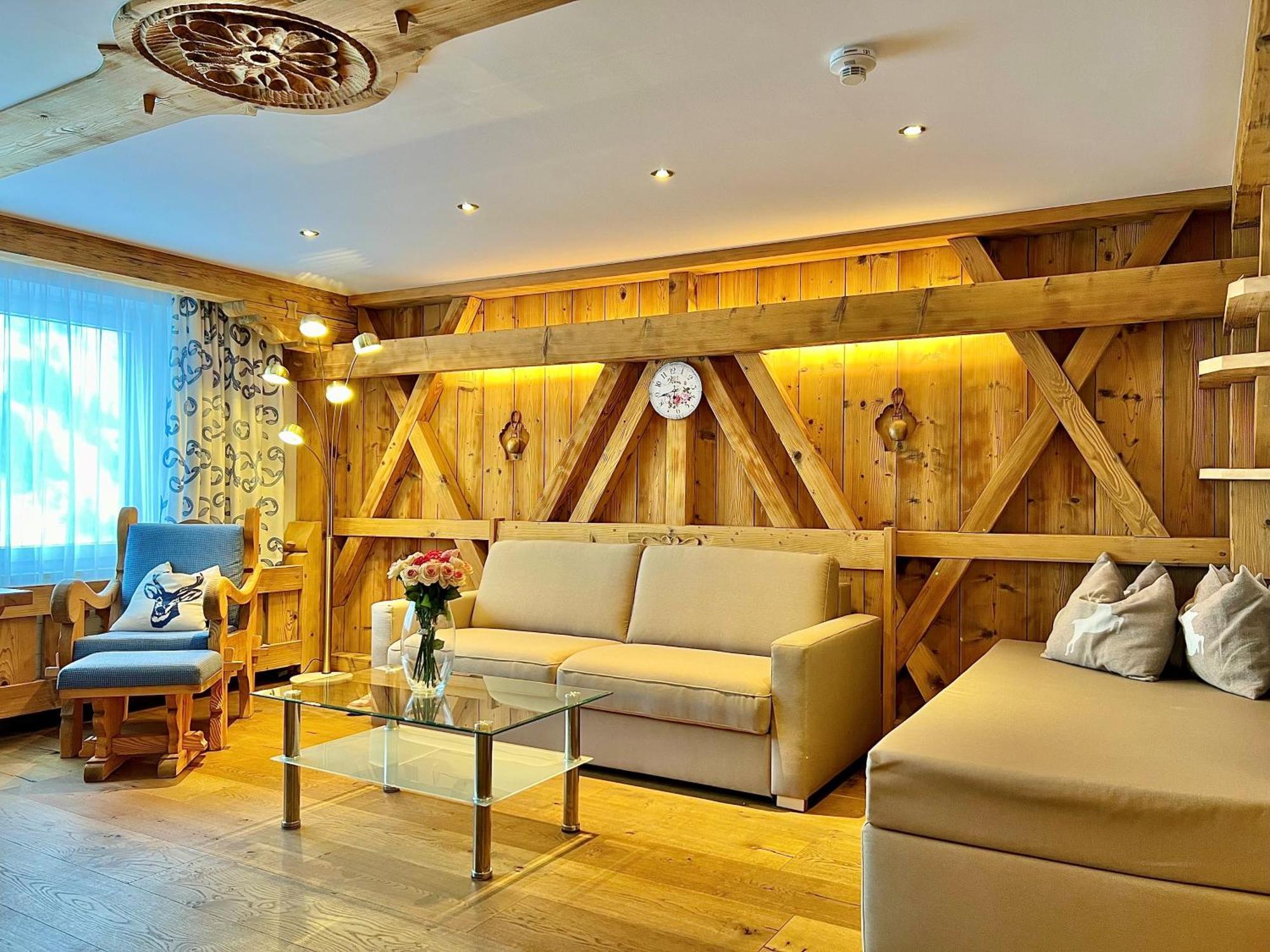 Andi'S Skihotel オーバータウエルン エクステリア 写真