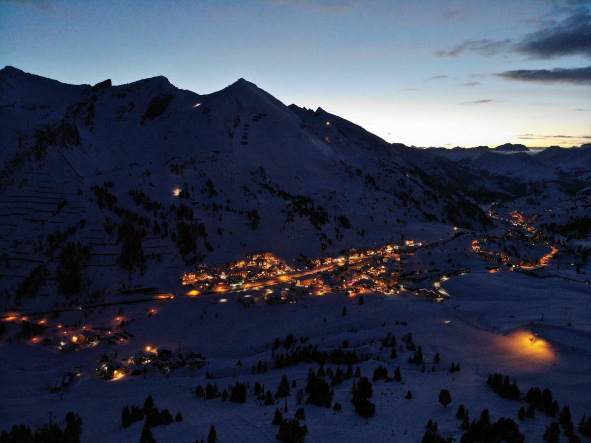 Andi'S Skihotel オーバータウエルン エクステリア 写真