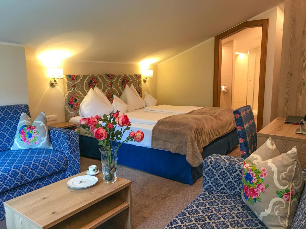 Andi'S Skihotel オーバータウエルン エクステリア 写真