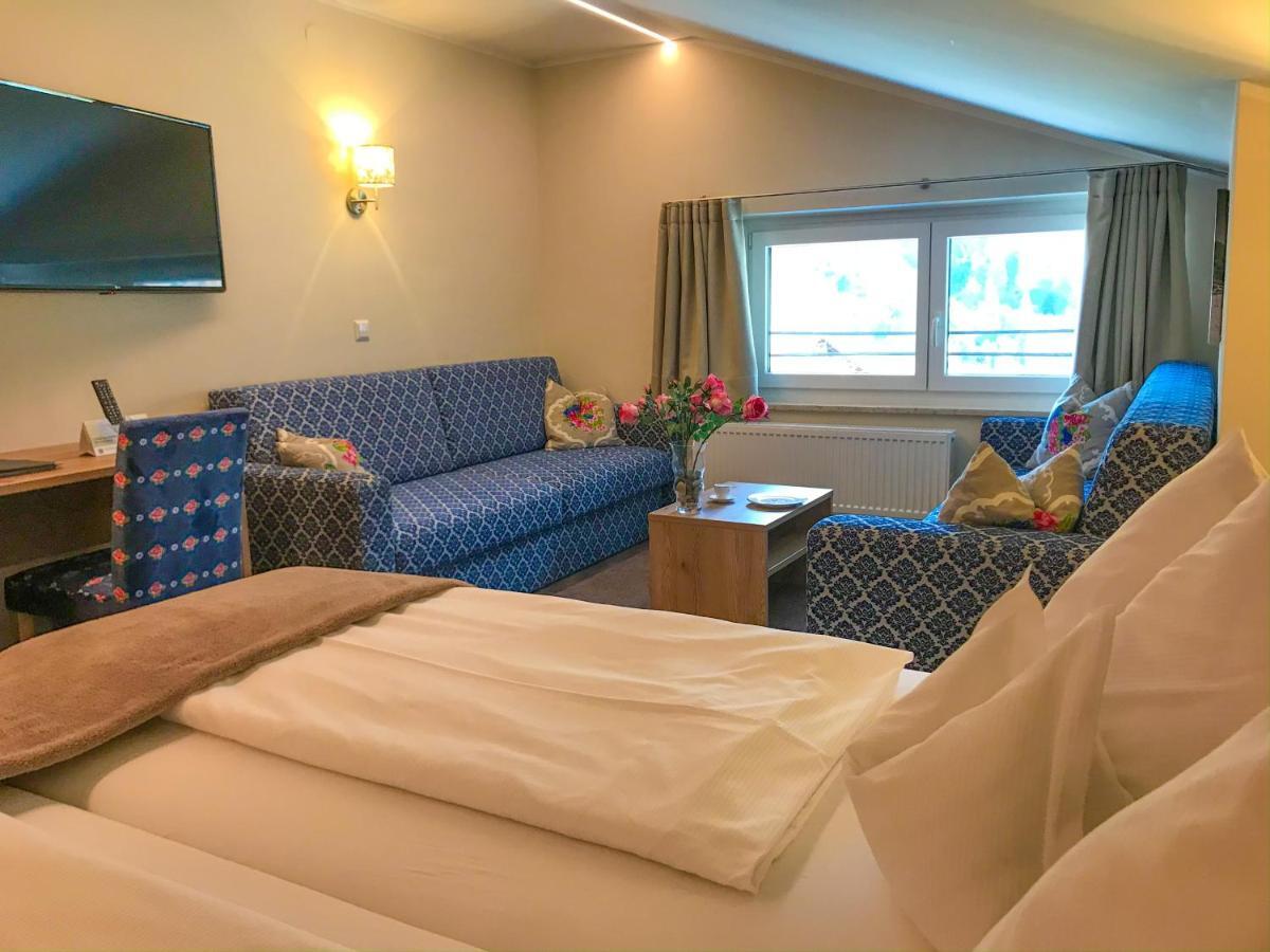 Andi'S Skihotel オーバータウエルン エクステリア 写真