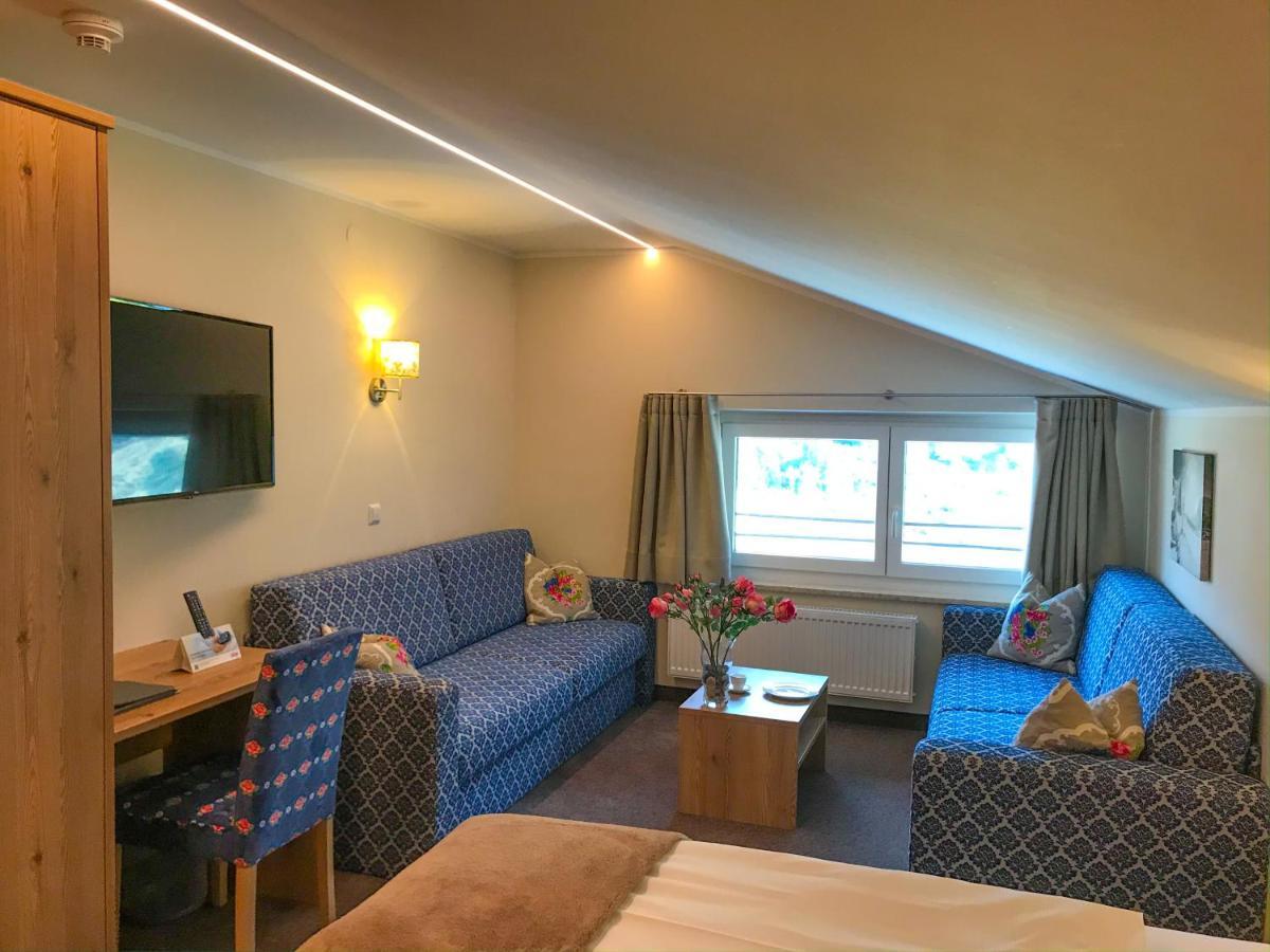 Andi'S Skihotel オーバータウエルン エクステリア 写真